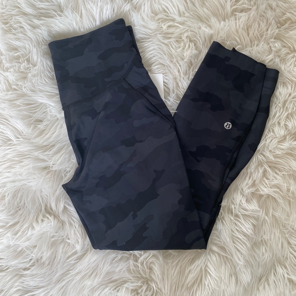 LULULEMON Base Pace High-Rise Crop 23” Camo - Picture 2 of 5
